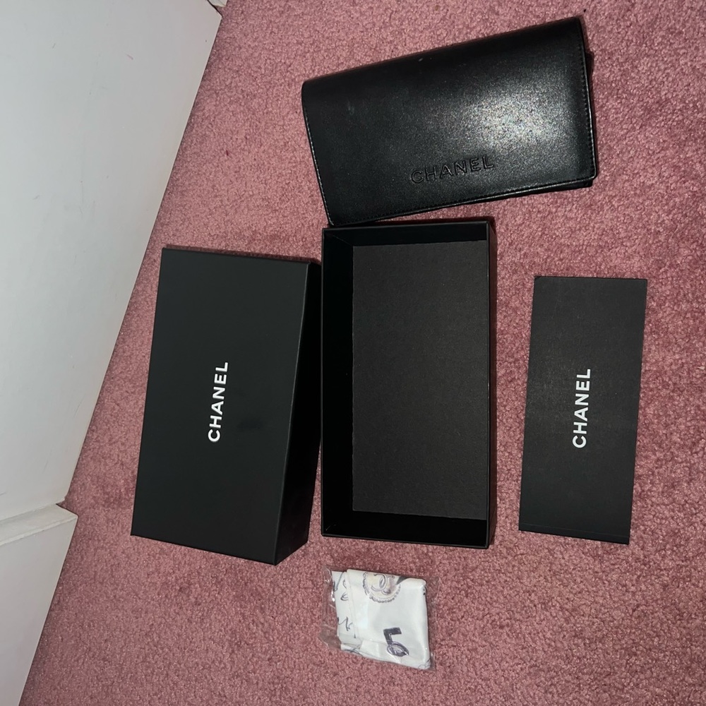 Chanel sunglasses - Picture 11 of 11